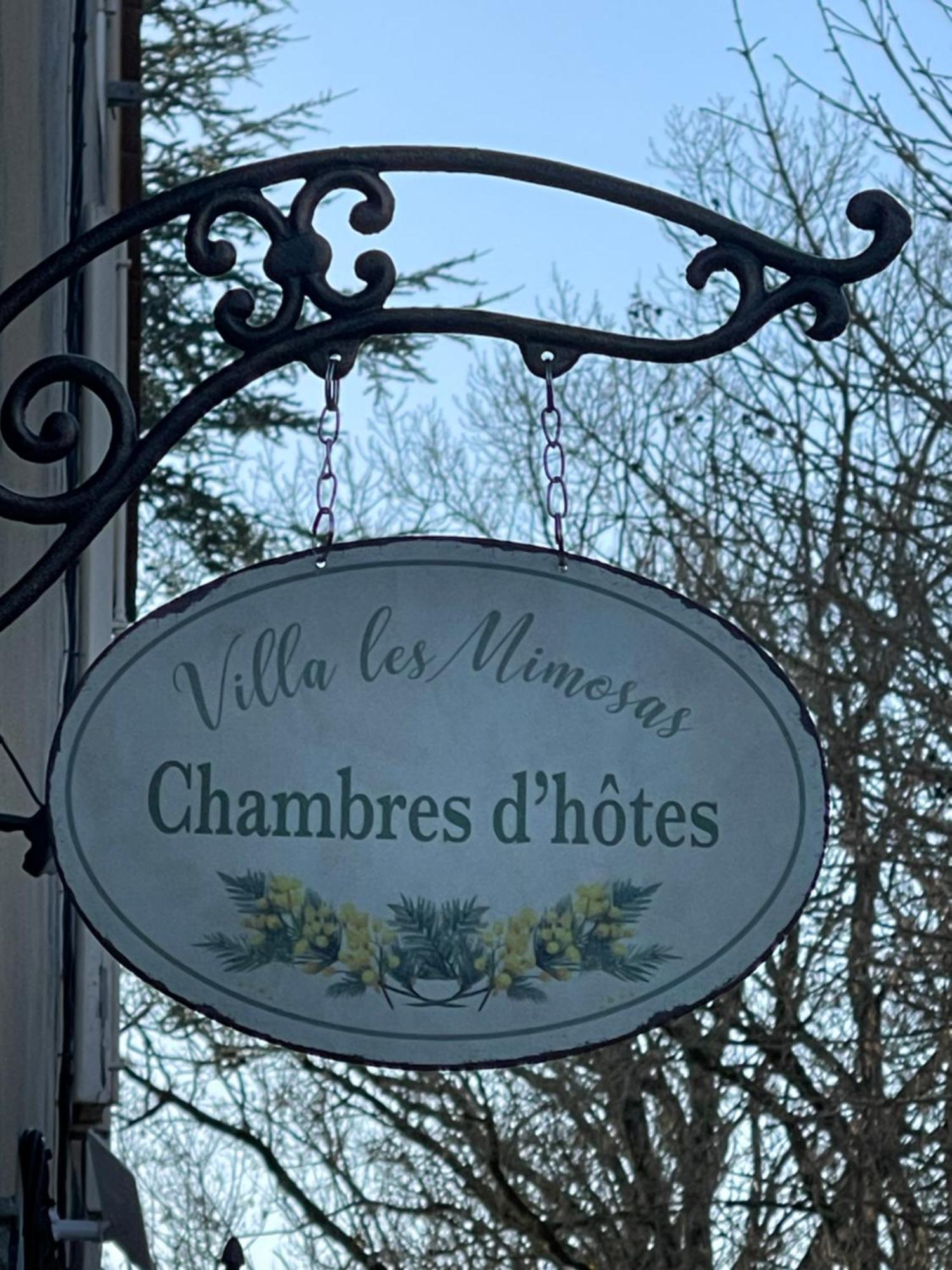 Villa Les Mimosas - 3 Chambres D'Hotes Plassac  Ngoại thất bức ảnh
